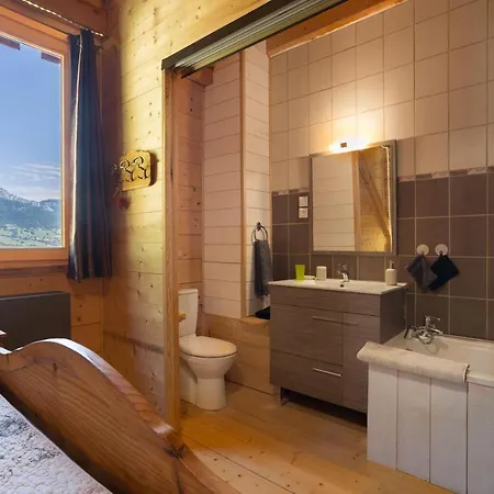 Les Esseroliettes - Spa Bien-Etre Et Spa De Nage - Massif Des Bauges -Savoie Guest house