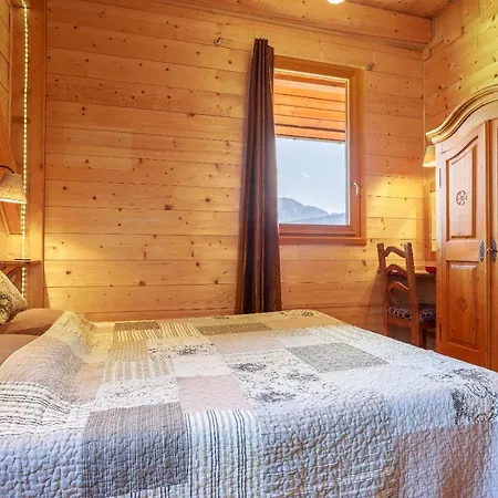 Les Esseroliettes - Spa Bien-Etre Et Spa De Nage - Massif Des Bauges -Savoie Guest house