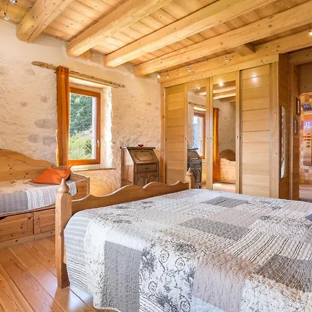 Les Esseroliettes - Spa Bien-Etre Et Spa De Nage - Massif Des Bauges -Savoie Guest house Arith